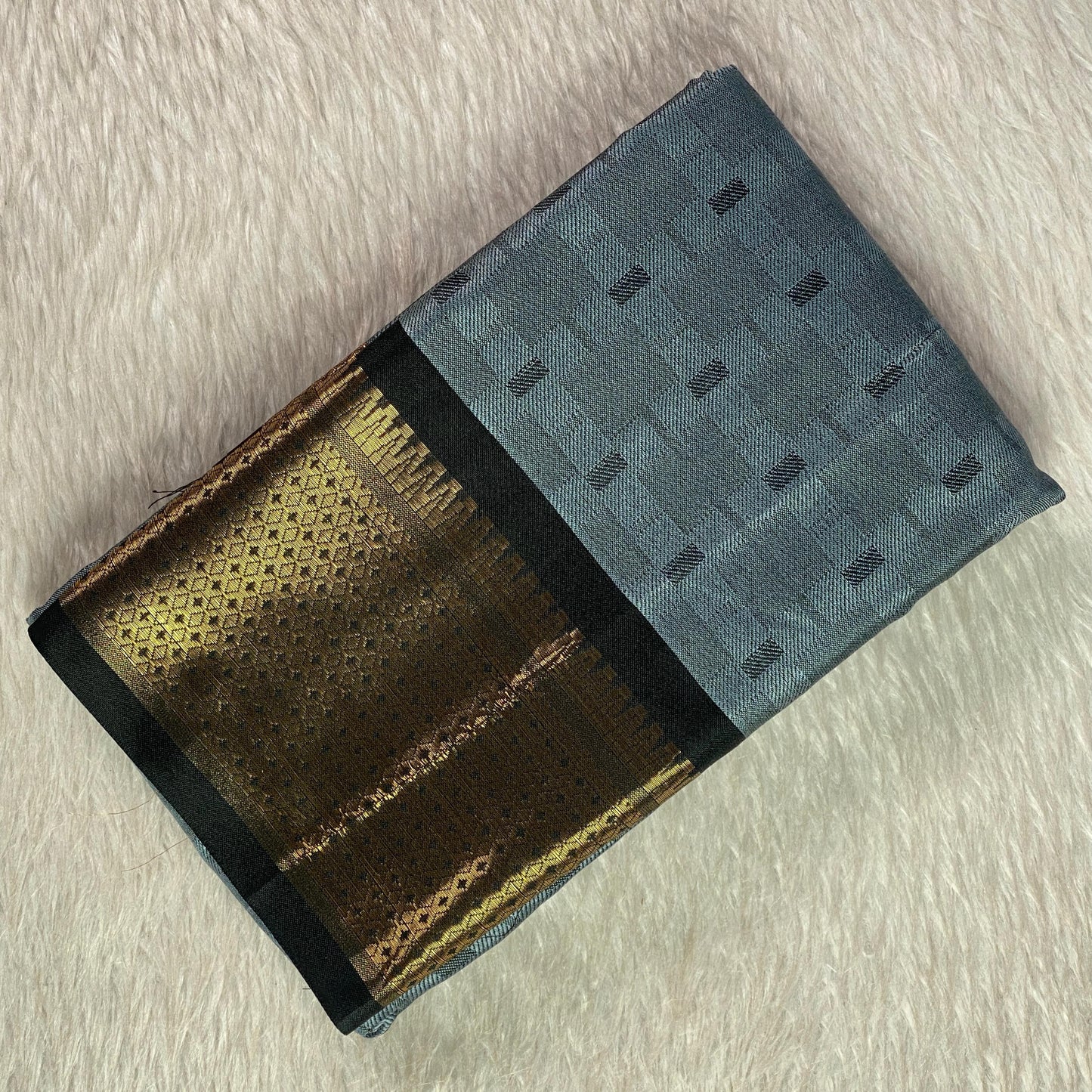 Veena Grey Cotton Saree