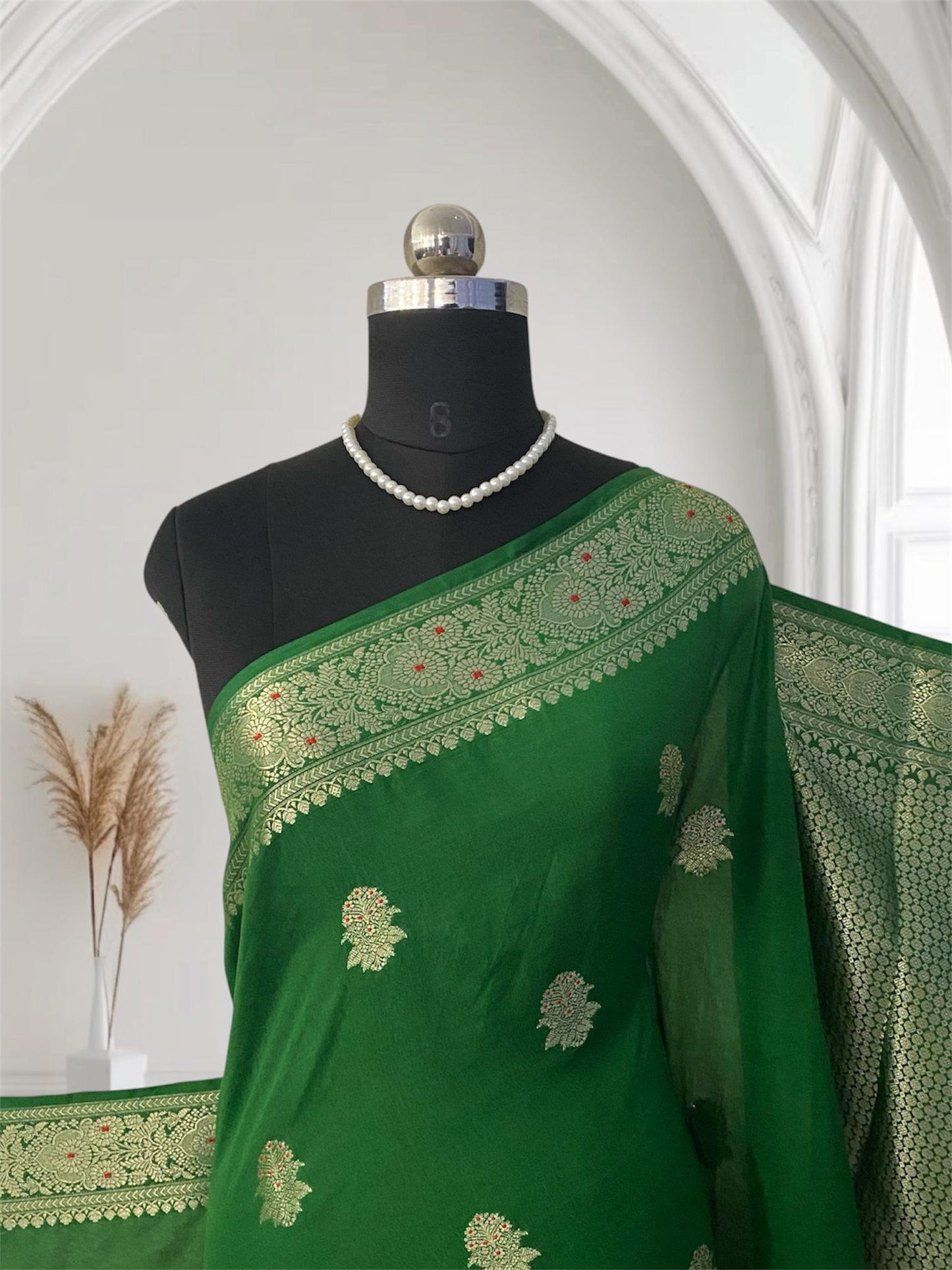 Arathi Golden Floral Banarasi Silk Saree Green