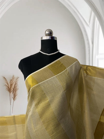 Gayathri Tissue Checks Kasavu Saree