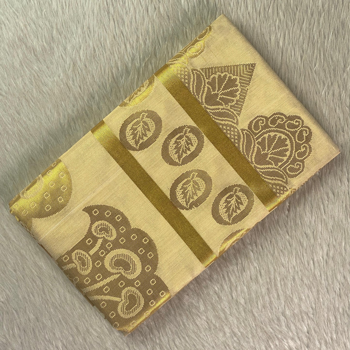 Golden Peacock Design Swarna Kasavu Set Saree