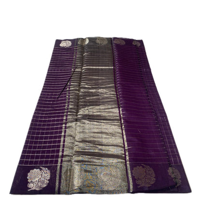 Vrinda Checks Silk Saree Purple (Dress Code)