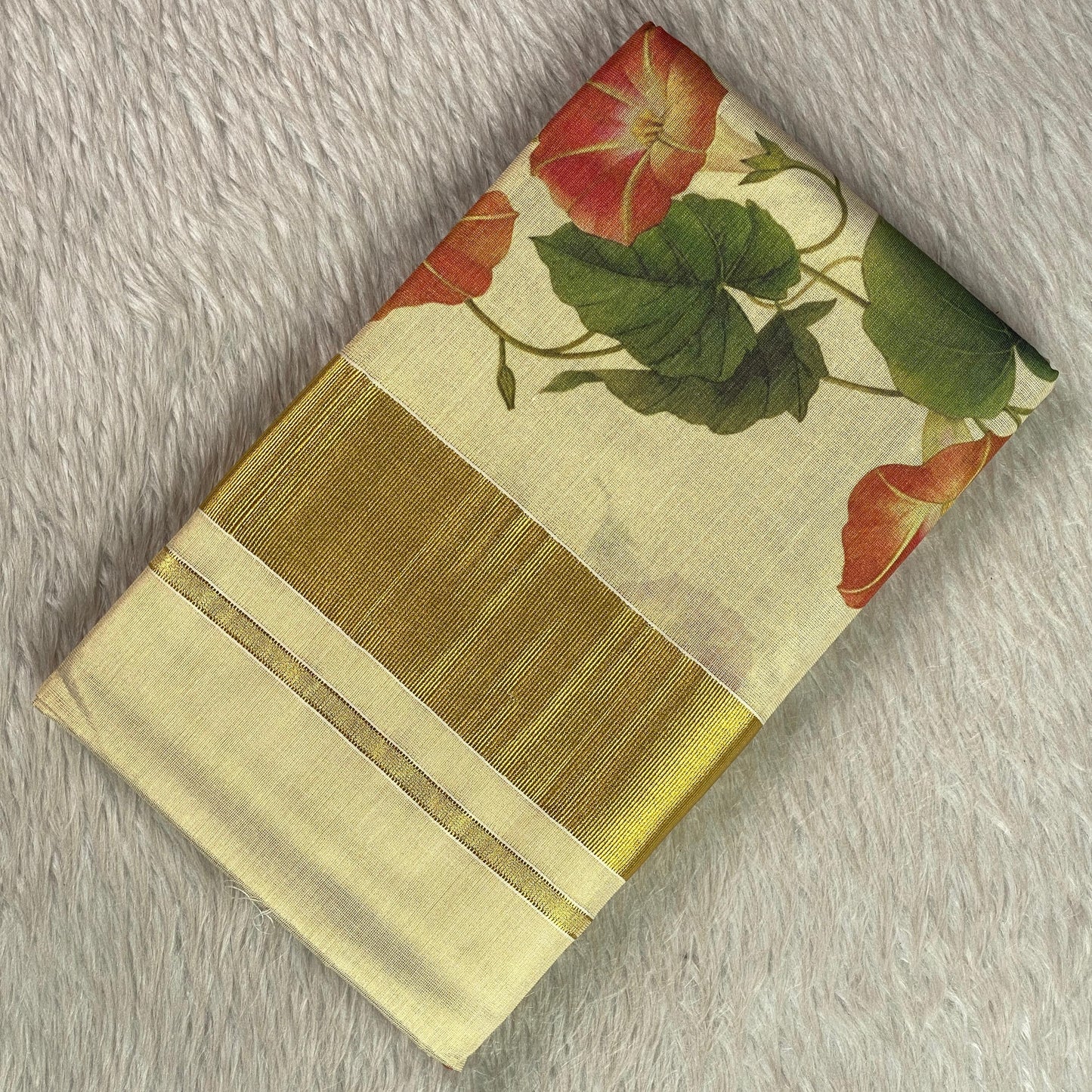 Vismaya Plain with Floral Tissue Kerala Saree
