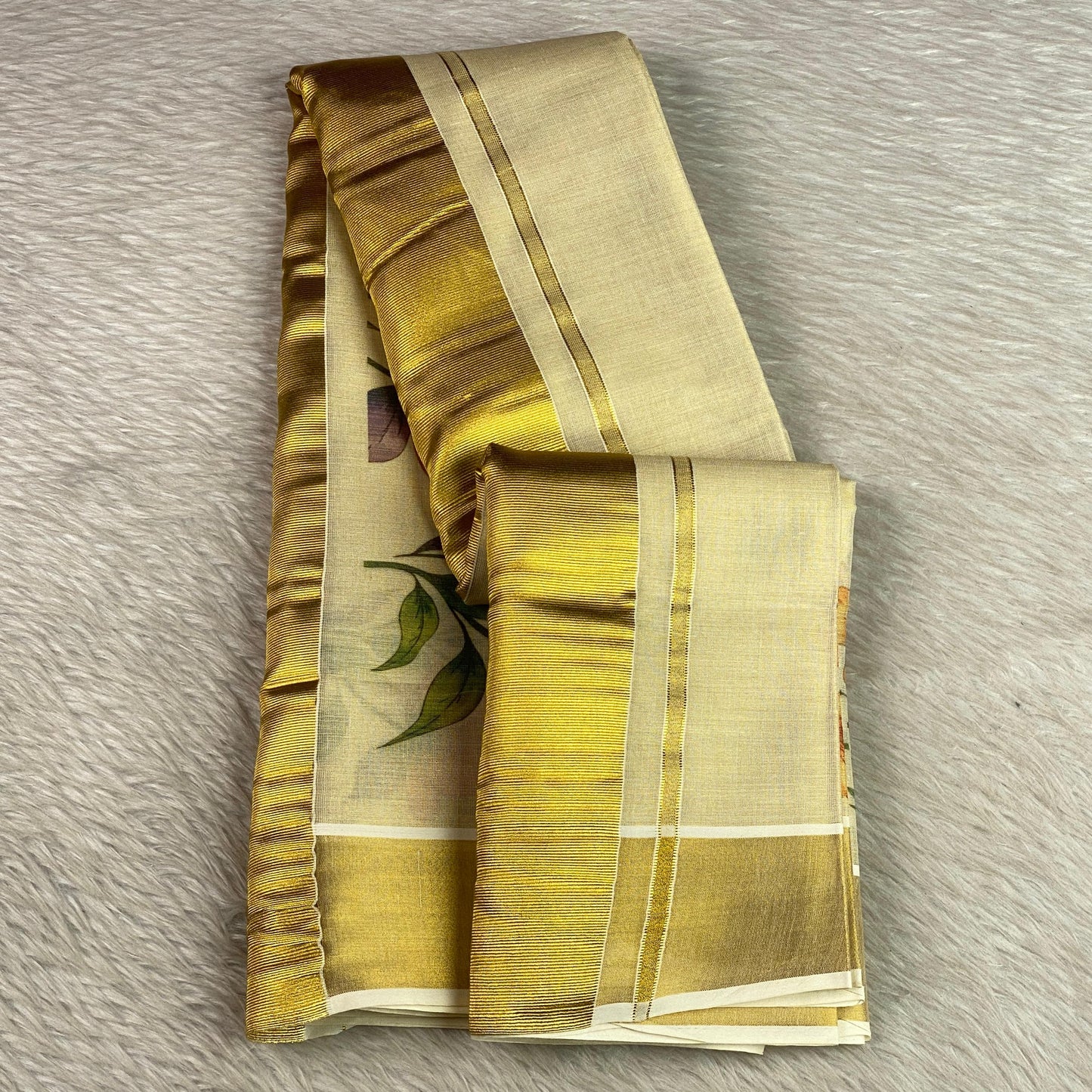 Gopika Soft Tissue Kasavu Saree with Floral Design