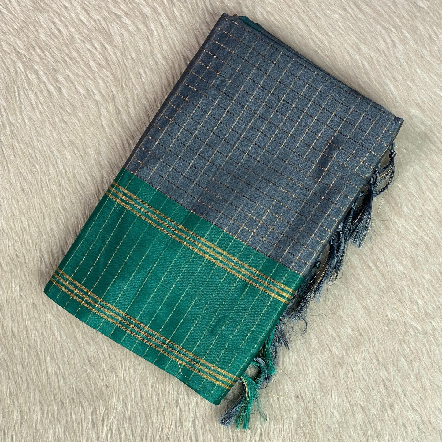Moksha Semi Silk Checkerd Saree with Solid Border Grey