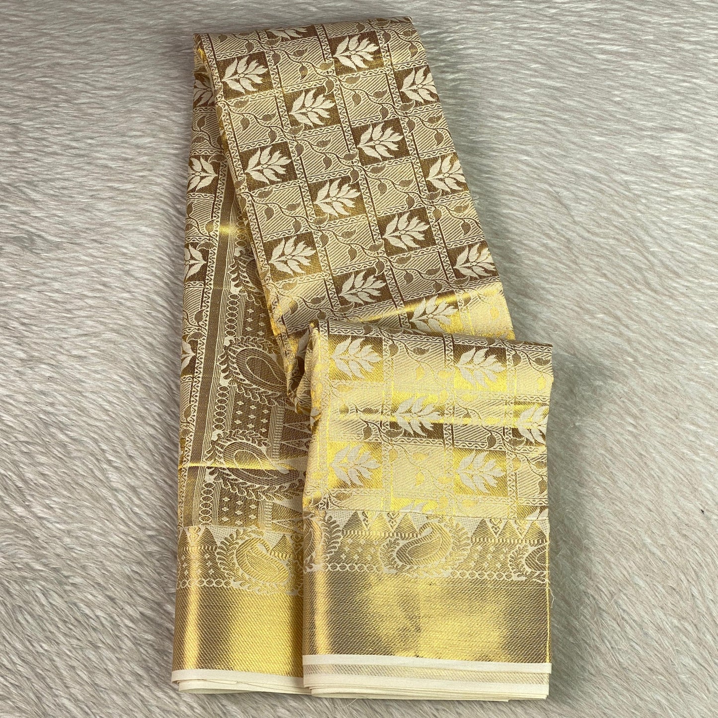Premium Golden-Tone Tissue Kerala Saree
