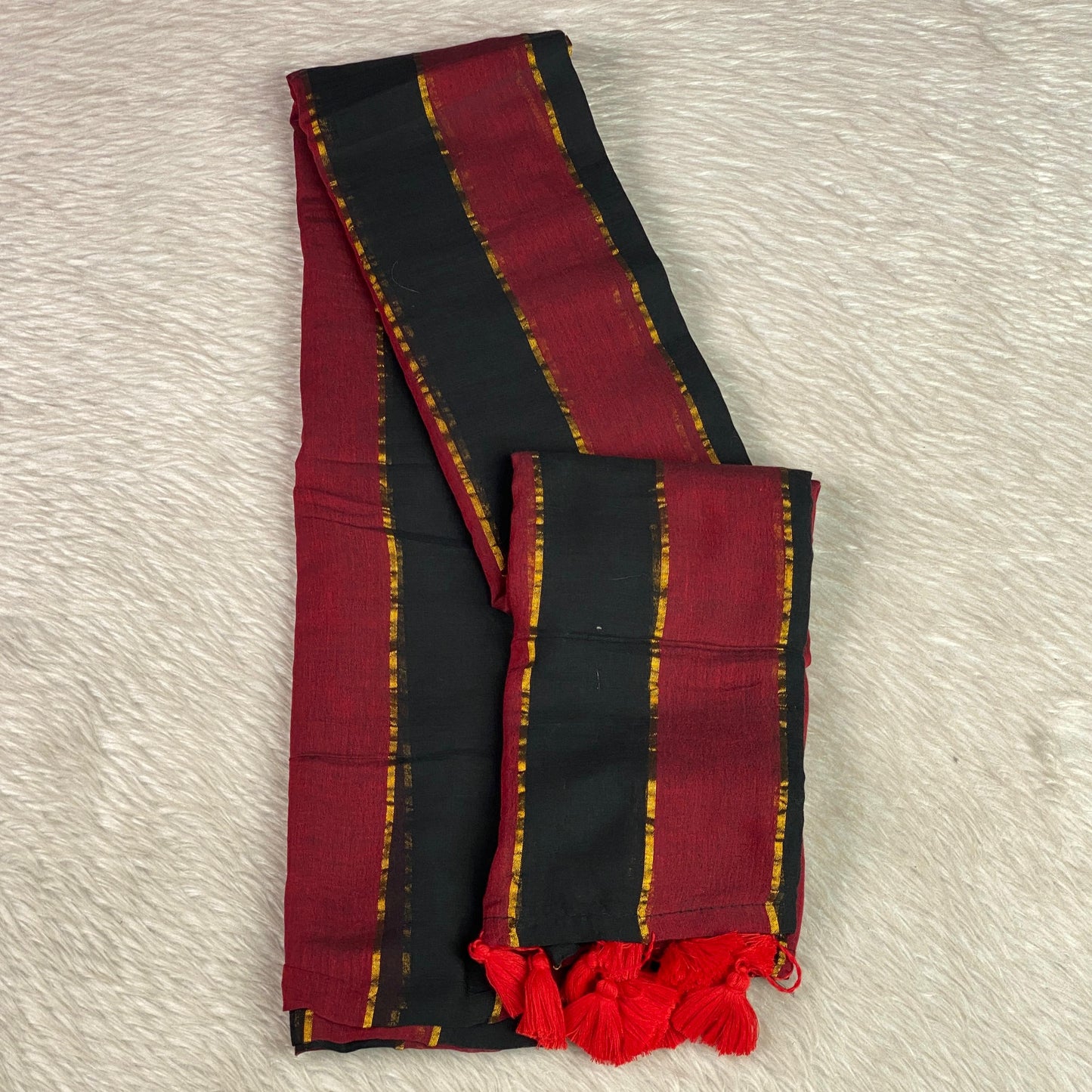 Mul Mul Cotton Saree in Red and Black Combination