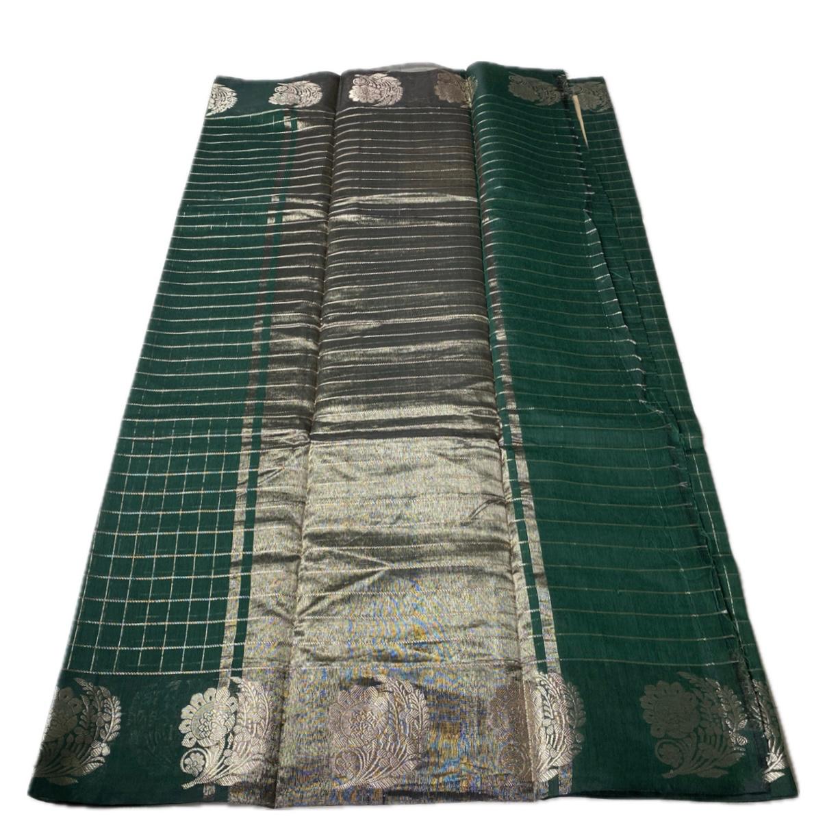 Vrinda Checks Silk Saree Green (Dress Code)