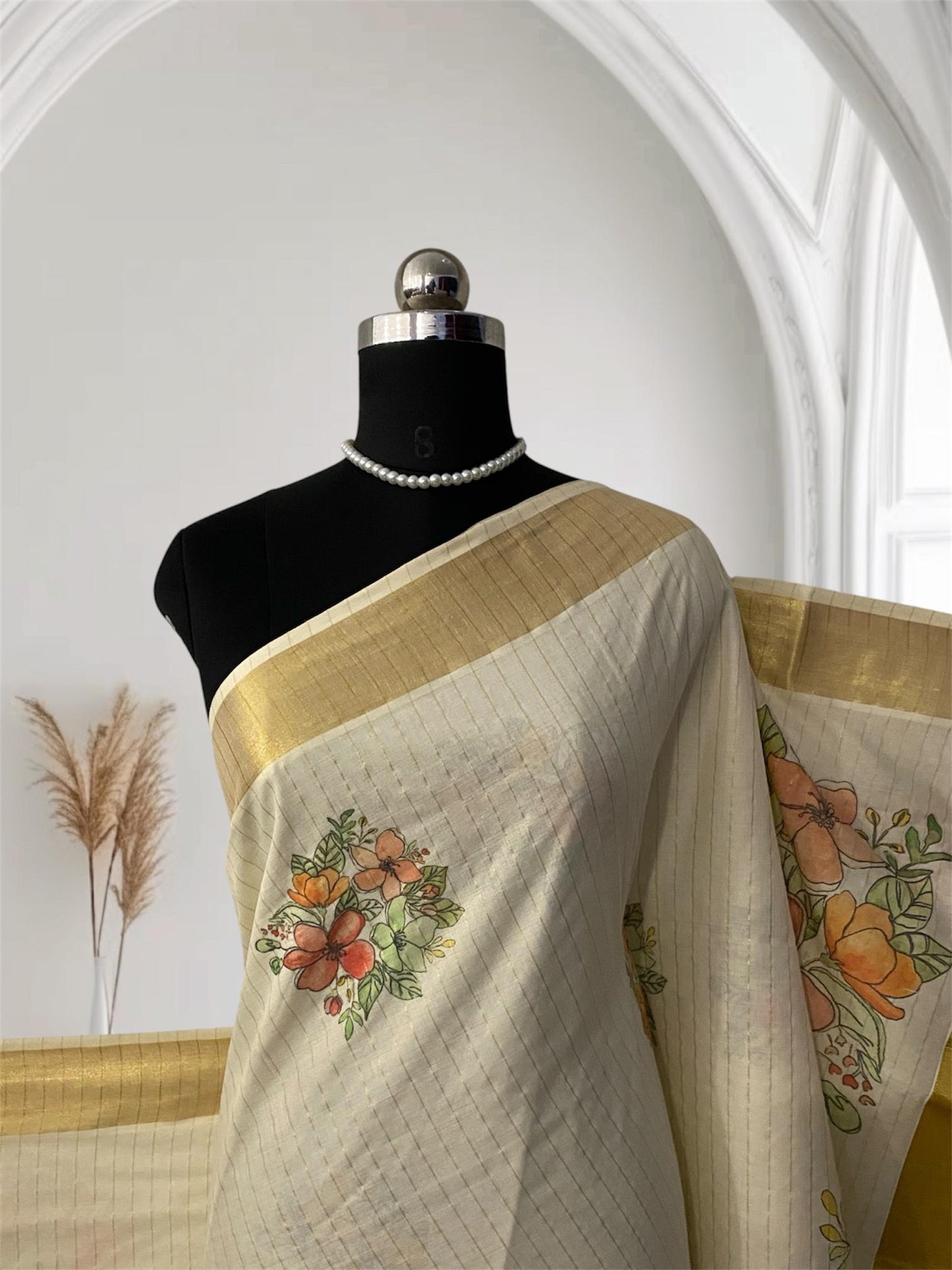 Chethi Floral Striped Kasavu Tissue Saree