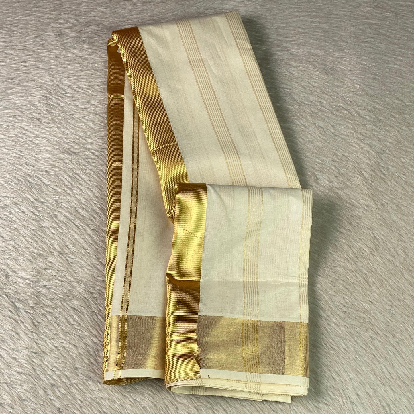 Traditional Kerala Kasavu Cotton Saree with Elegant Golden Border