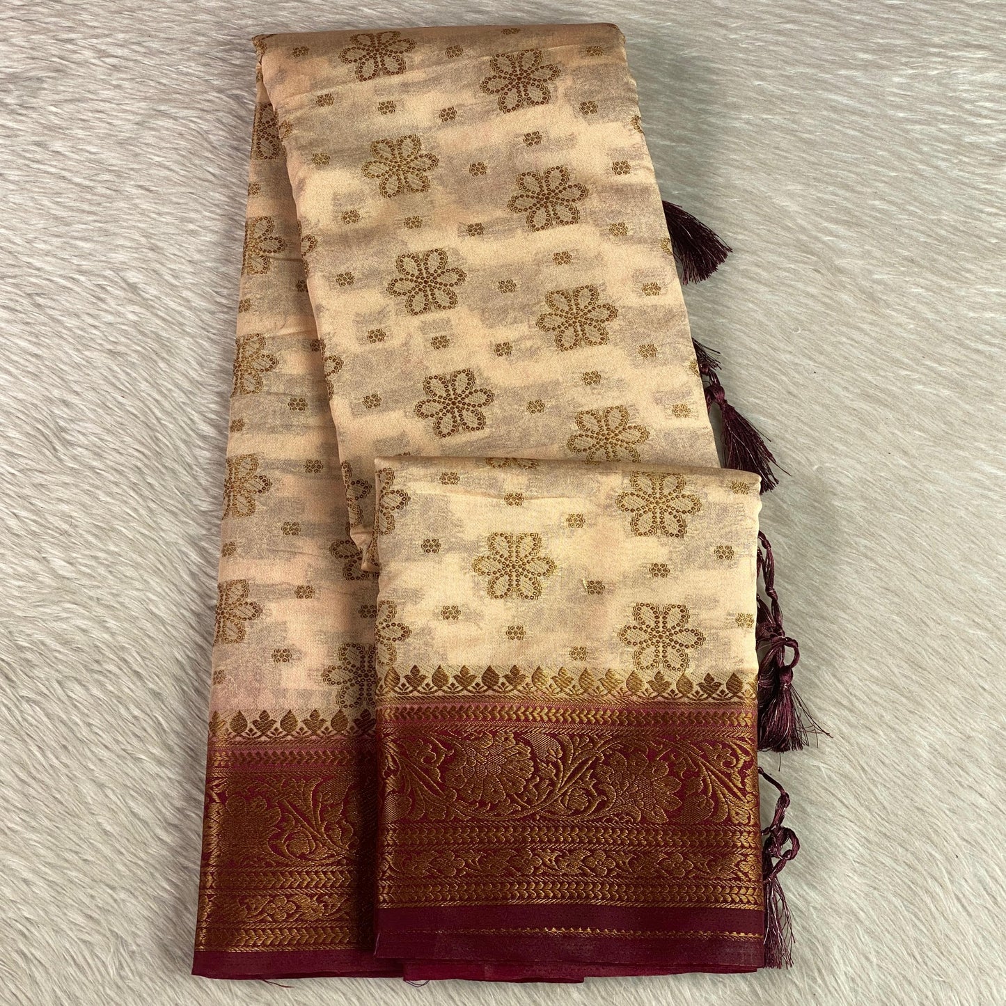 Chandhni Georgette Banarasi Saree in Chikku with Contrast Brown Border