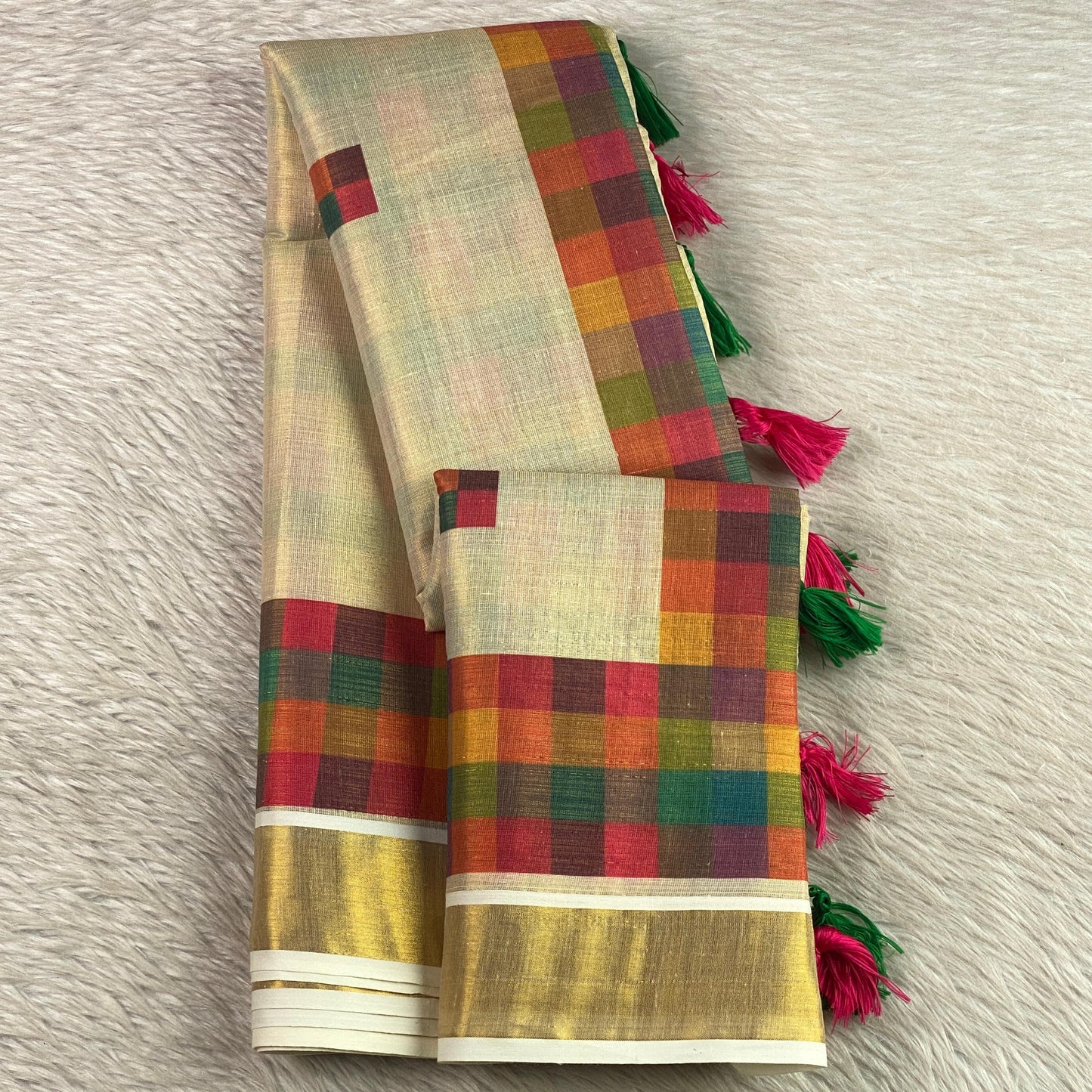 🤍Madras Checks Tissue Saree with Pink / Green Tassels 🌈✨