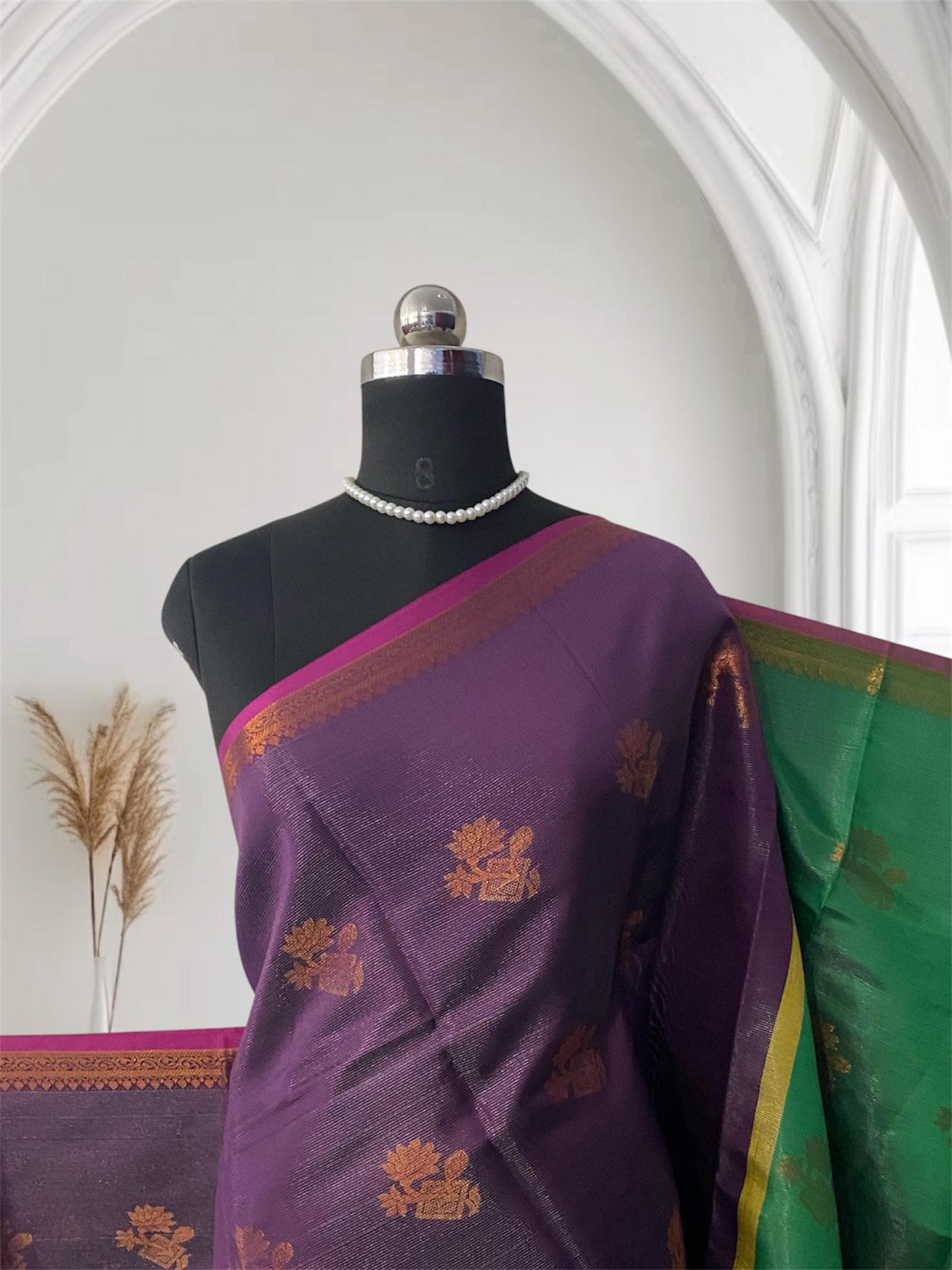 Swetha  Kanjivaram Style Violet Silk Saree with Metallic Contrast Pallu
