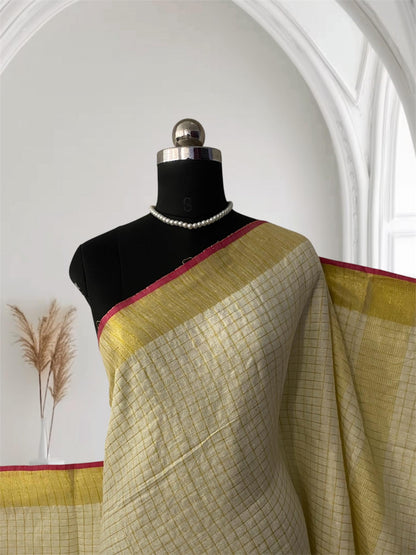 Kannaki Semi Linen Jute Saree with Pink Zari Border