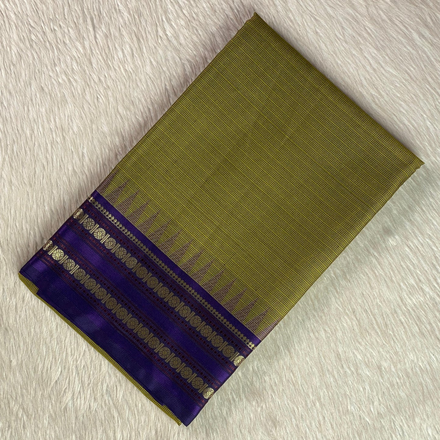 Sisira Semi Soft Silk Saree with Contrast Border (Dress Code)