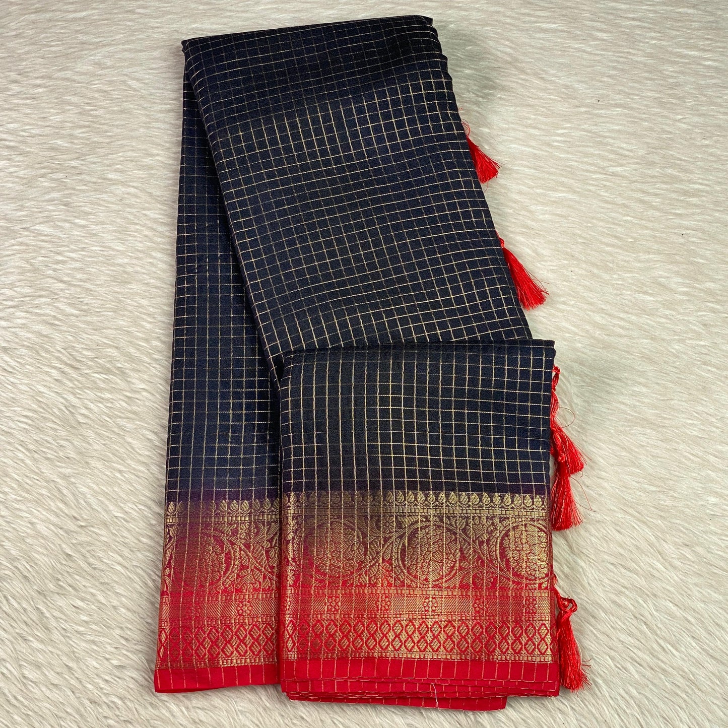 Georgette Banarasi Saree in Checks and Contrast Border Black