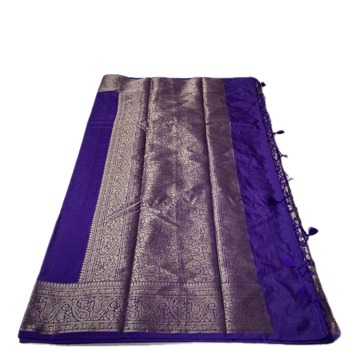 Devasena Banarasi Silk Saree – Violet with Golden Border