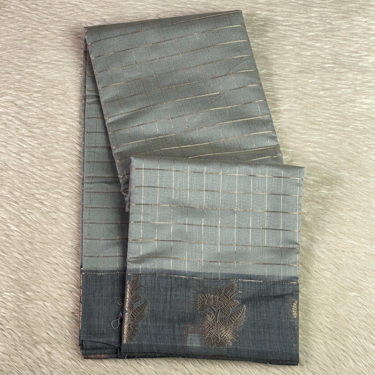 Lavanya Mul Chanderi Checks Silk Saree Grey