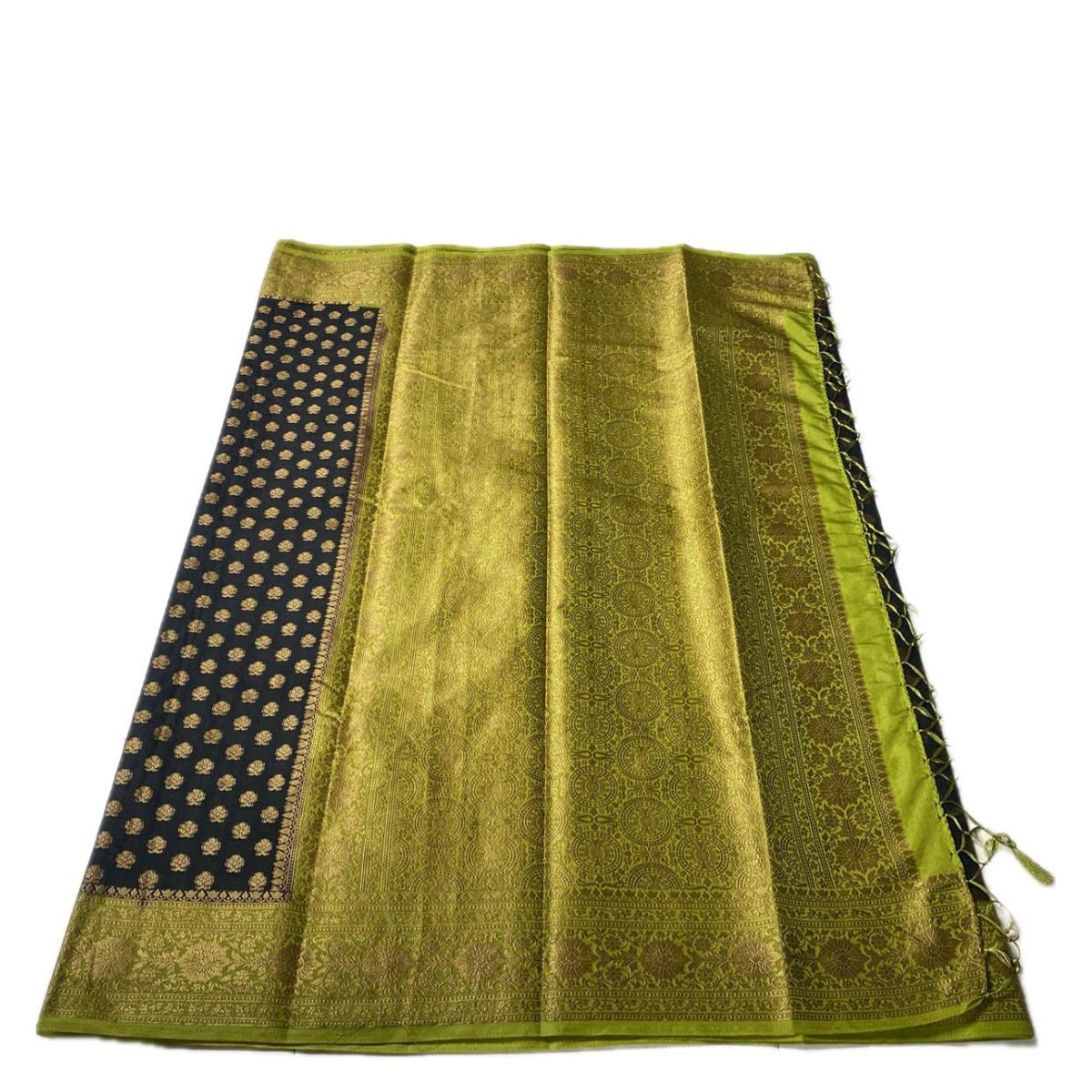Aami  Georgette Banarasi Saree with Classic Butta Saree Black