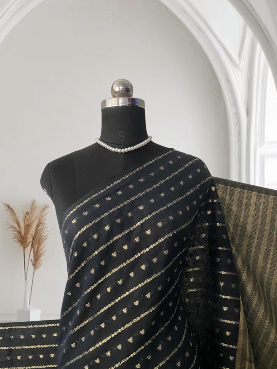 ✨Kannaki Banarasi Silk Golden Butti Saree Black ✨