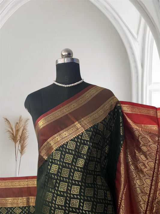 Hansika Semi Silk Brocade Saree in Green Wedding Collection