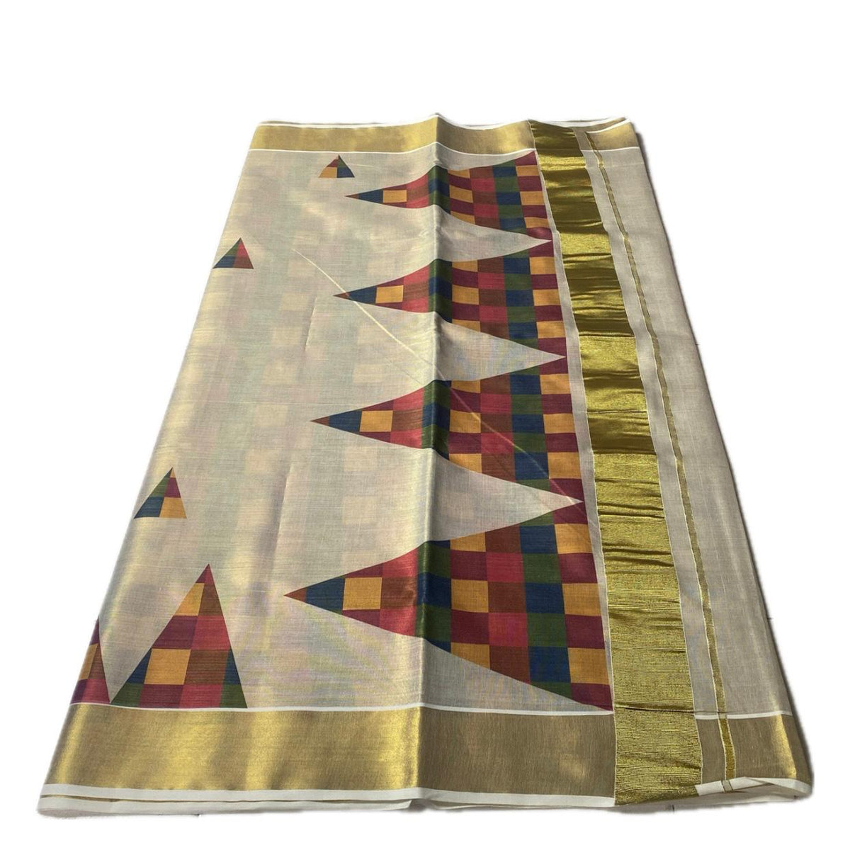 🌈 Triangle Madras Check Kerala Kasavu Saree with Triangle Pattern 🌈