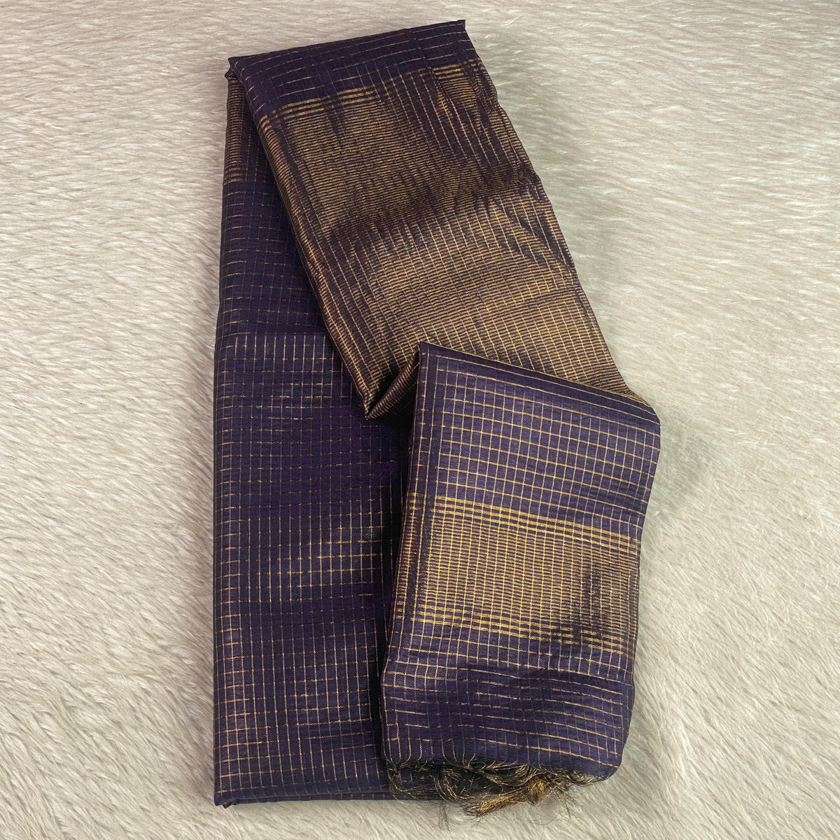 Kumari Matka Silk Checks Saree in Violet