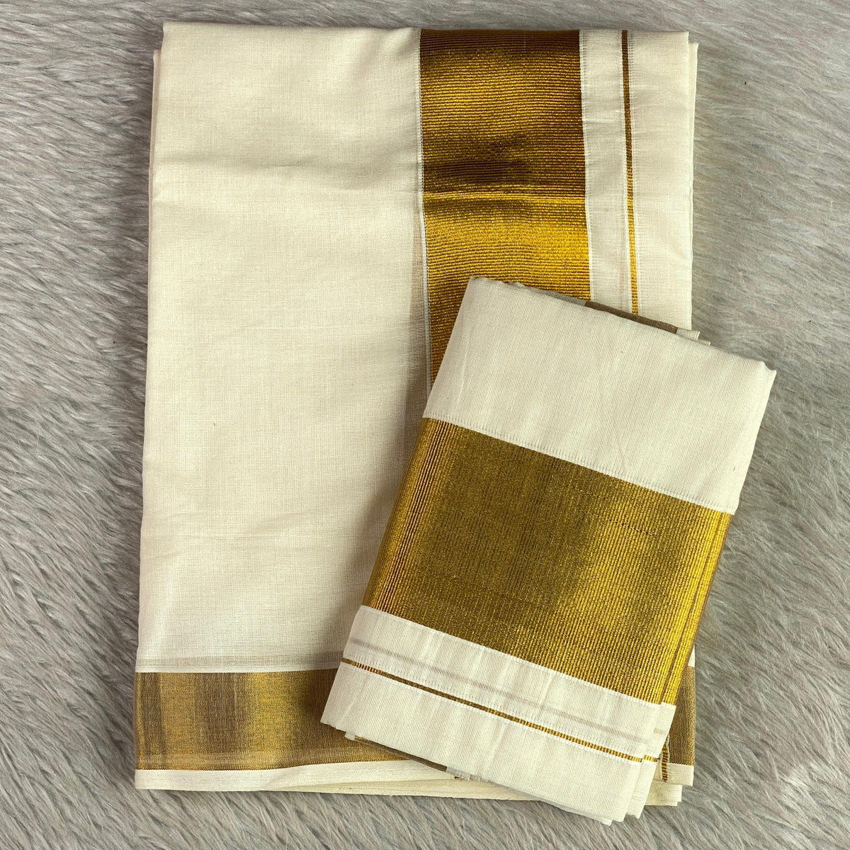 Cotton Kerala Saree with Golden Tissue Kasavu Set Mund