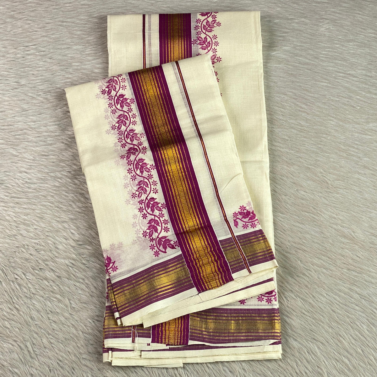 Chandra Cotton Kasavu Mundu with Pink & Golden Zari Floral Border. 🌿