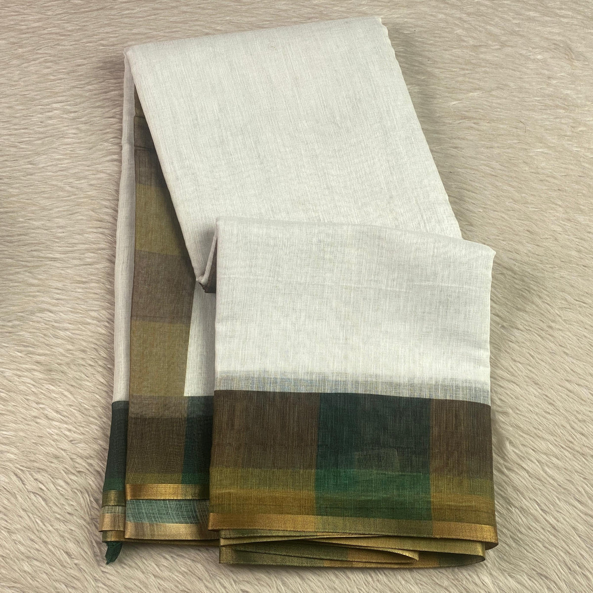 Priyanka Rust Madras Check Semi Linen Saree ✨