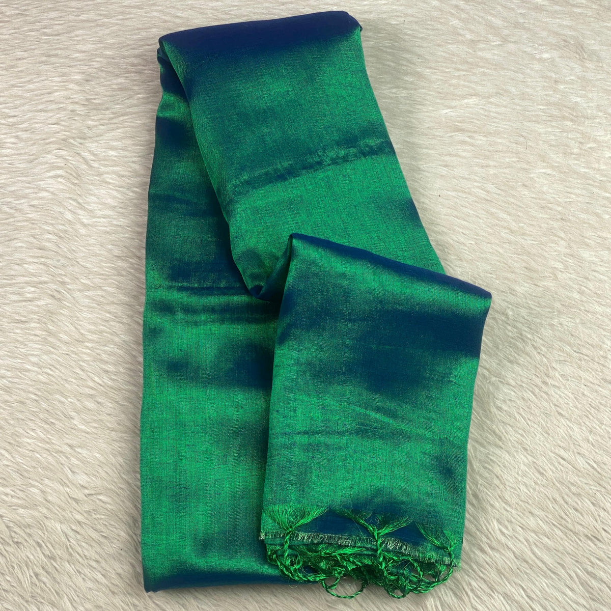 Dual-Tone Peacock Green Silk Light Weight saree