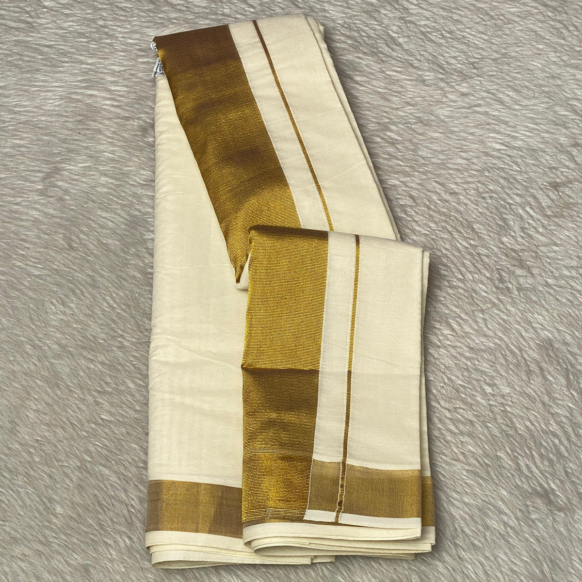 Single Line Kasavu Kerala Saree