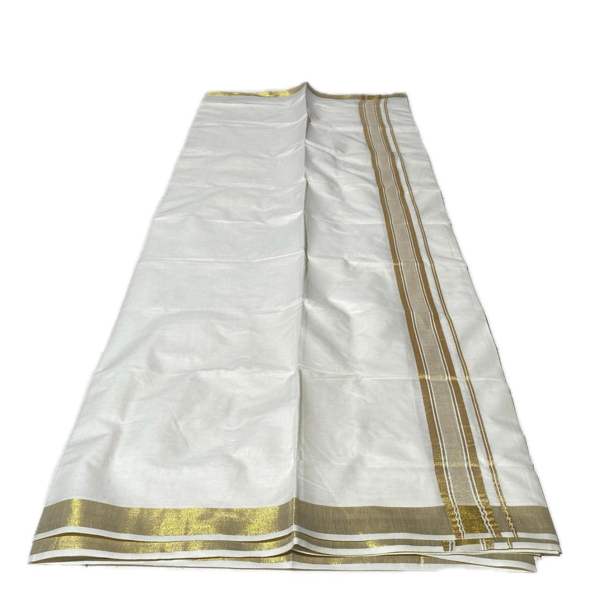 Dhoti with Golden Kasavu