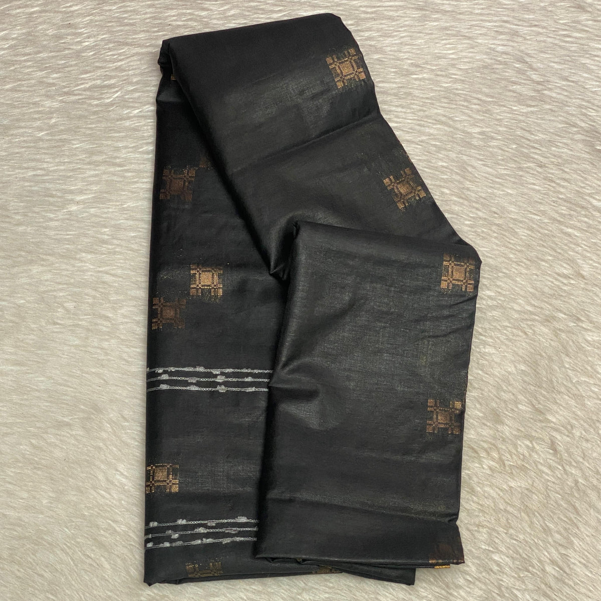 Sumangala Viscode Jacquard Silk Saree in Black