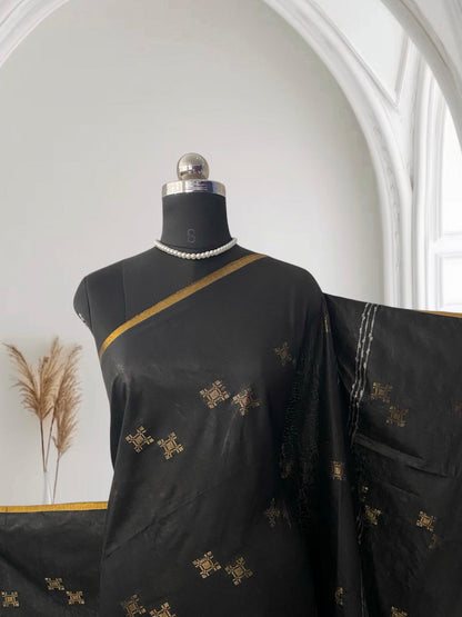 Sumangala Viscode Jacquard Silk Saree in Black