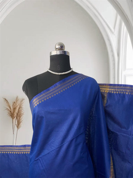 Anuradha Viscose Matka Saree in Blue