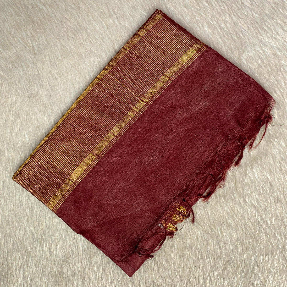 Anuradha Viscose Matka Saree in Maroon