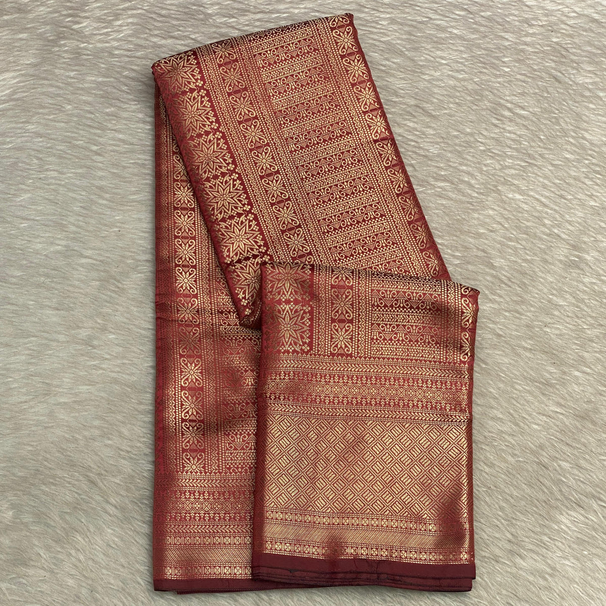 Bridal Red Kanjivaram Silk Saree with Antique Gold Zari Motif (Wedding Collections)