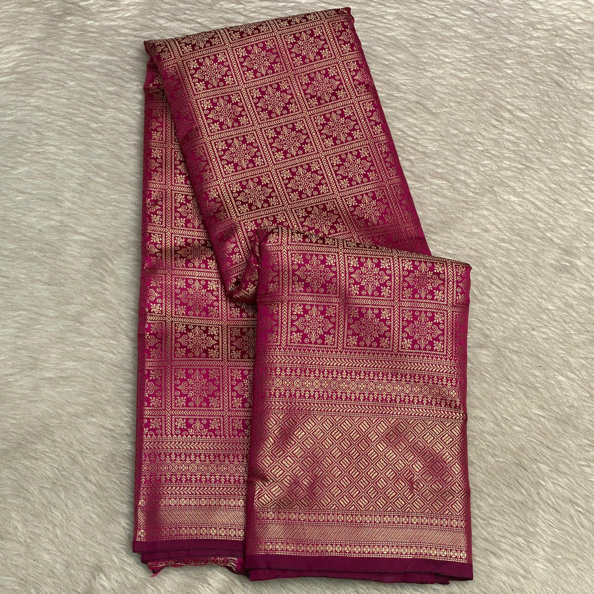 Bridal Pink Kanjivaram Silk Saree with Antique Gold Zari Motif (Wedding Collections)