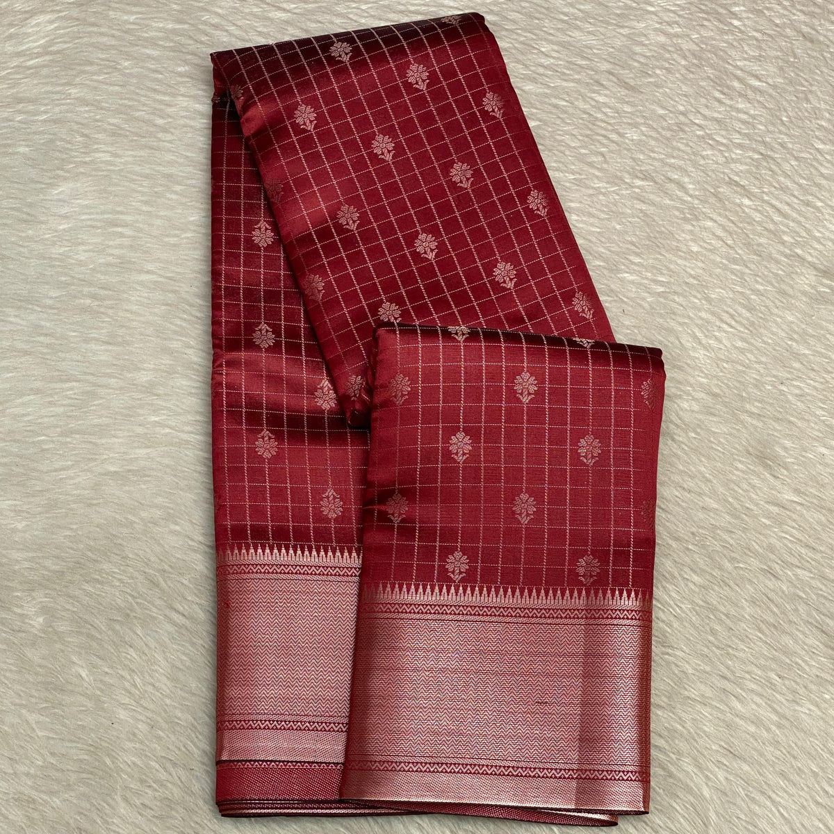 Radhima Royal Checks Silk Saree with Golden Zari