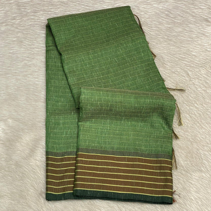Classic Linen Saree - Green with Aesthetic Border
