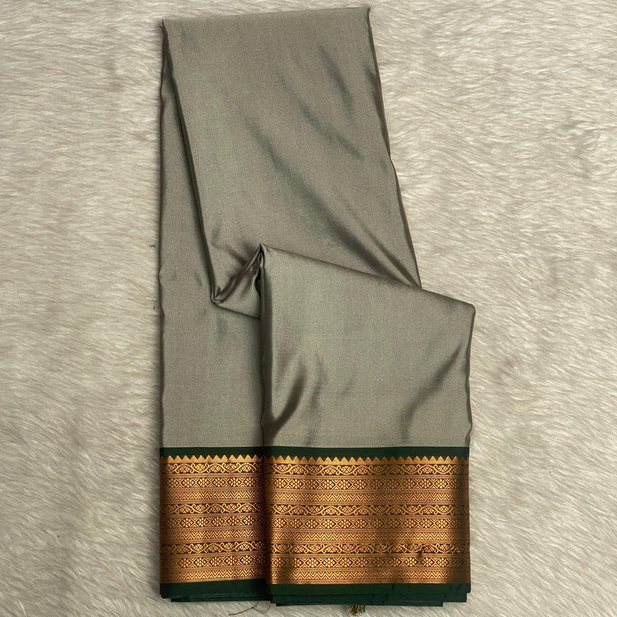 Soft Silk Sree in Grey (Wedding Collection)