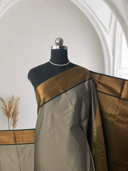 Soft Silk Sree in Grey (Wedding Collection)