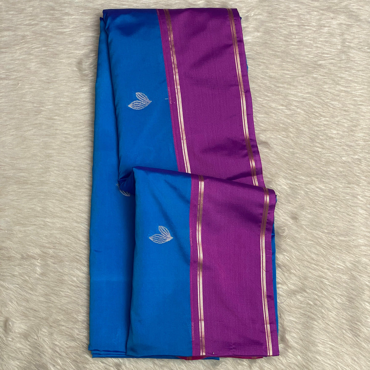 Royal Blue Kanchipuram Silk Saree with Magenta Pallu