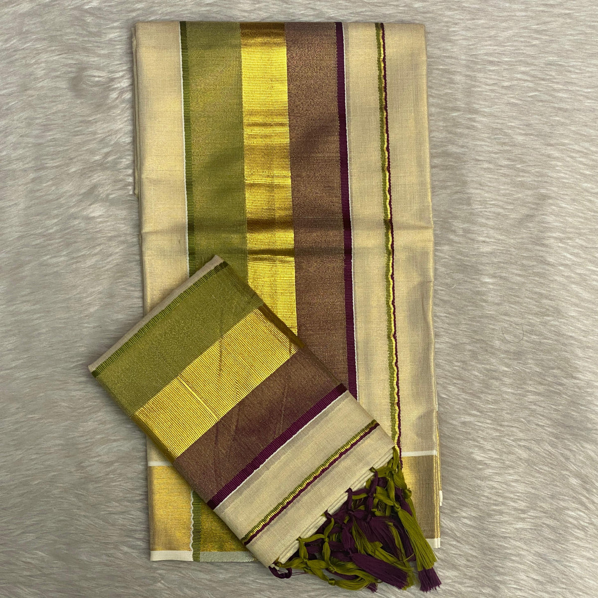 Vasudha Traditional Tissue Kerala Set Saree