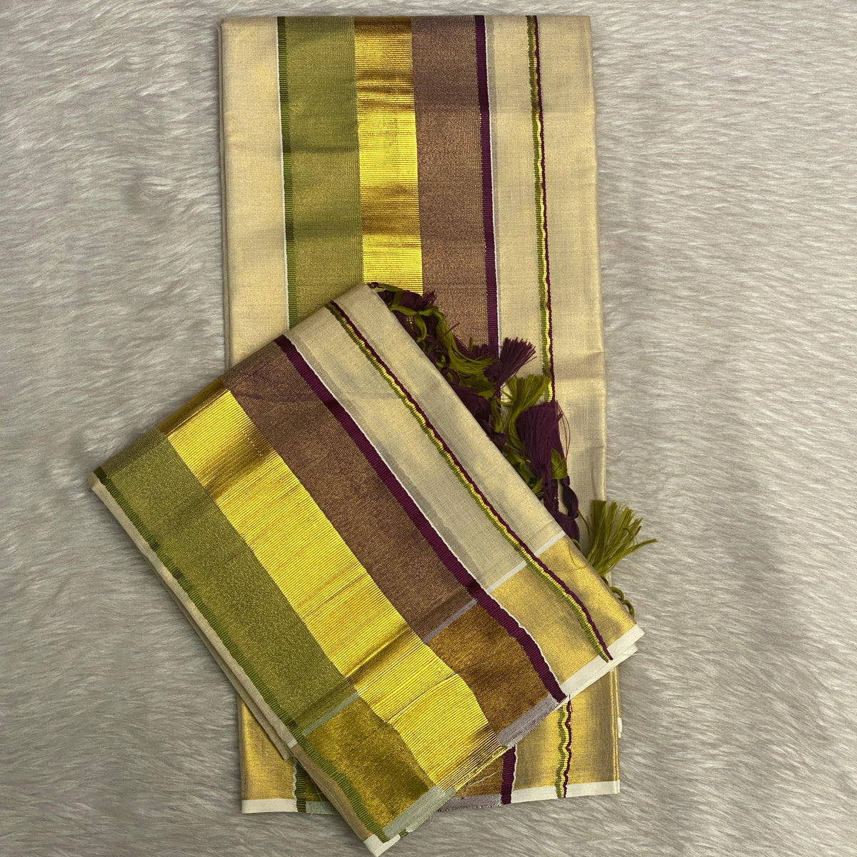 Vasudha Traditional Tissue Kerala Set Saree