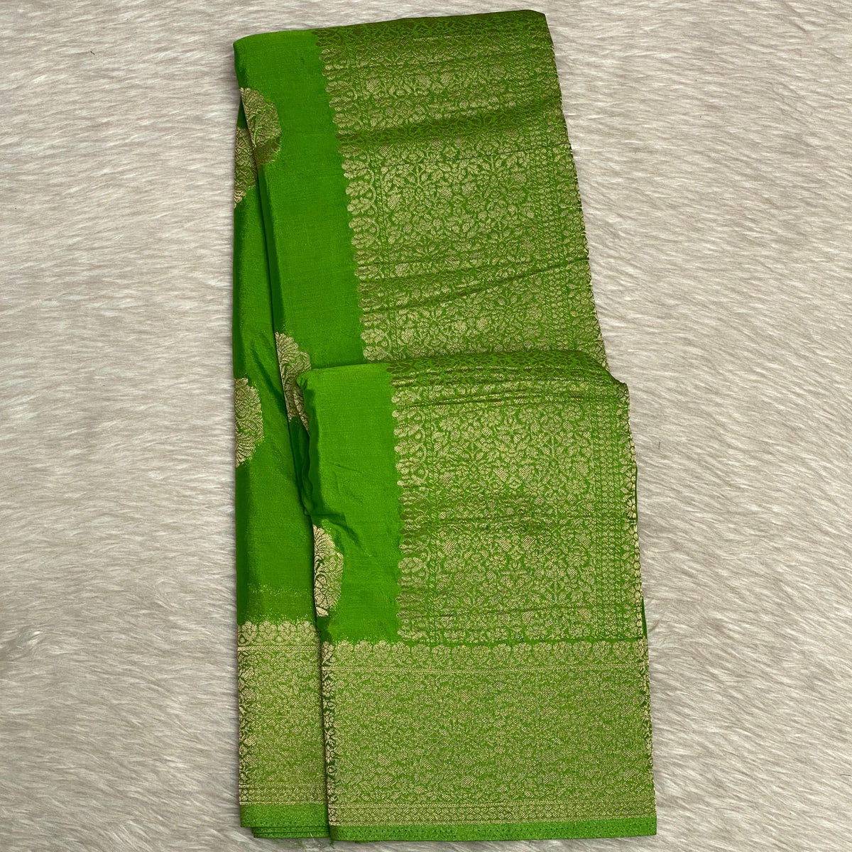 Smrithy Viscose Georgette Saree with Floral design Green