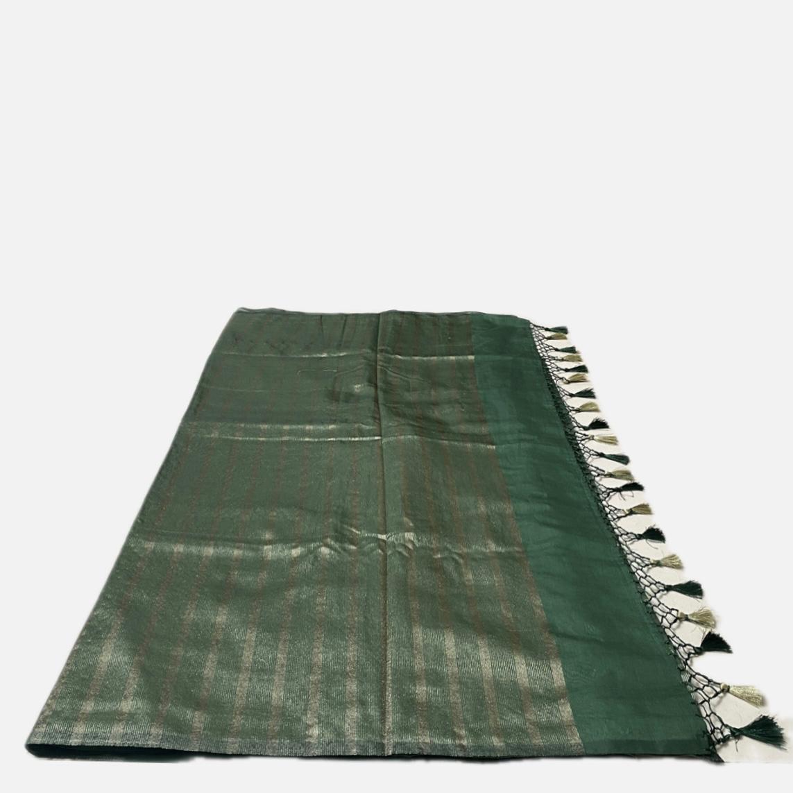 ✨Kannaki Banarasi Silk Golden Butti Saree Green✨