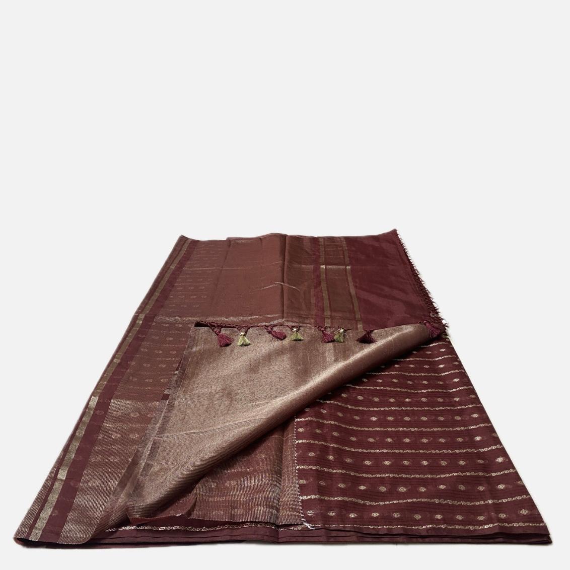 ✨Kannaki Banarasi Silk Golden Butti Saree Maroon✨