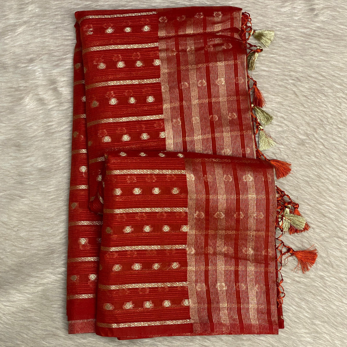 ✨Kannaki Banarasi Silk Golden Butti Saree  Rust Orange✨