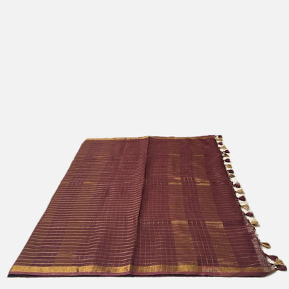 Vyshali Linen Jute Saree in Maroon Checks